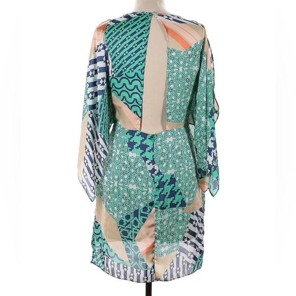 NWOT Ark & Co. Abstract Patterned Cold Shoulder Dress - Picture 2 of 5